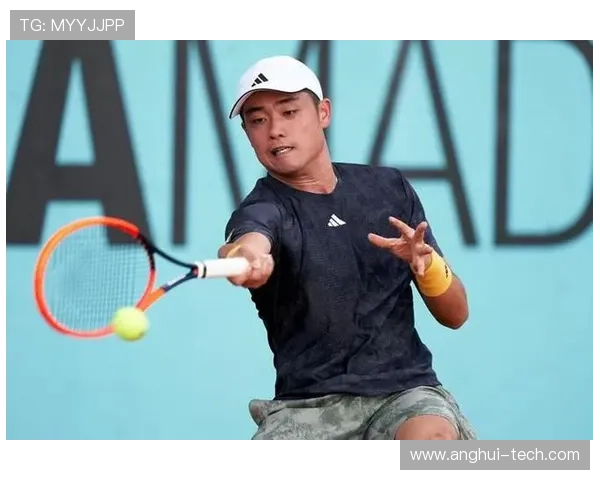 杭州网球队荣登网球个人能力排行榜第二名展现出色实力与潜力 杭州网球队荣登网球个人能力排行榜第二名展现出色实力与潜力