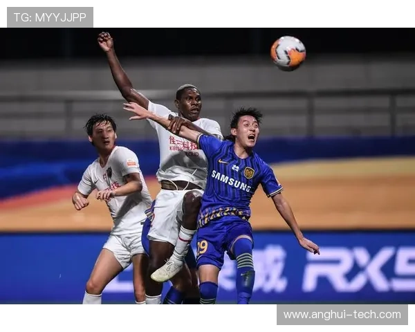 深圳足球队的崛起之路:邀请赛特别报道与辉煌成就回顾 深圳足球队的崛起之路:邀请赛特别报道与辉煌成就回顾