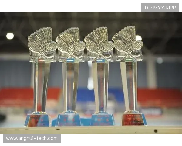 成都羽毛球队状态深度对比分析及未来发展趋势探讨 成都羽毛球队状态深度对比分析及未来发展趋势探讨