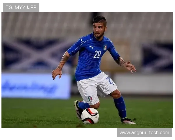 因西涅的足球传奇之路与他在绿茵场上的辉煌成就 因西涅的足球传奇之路与他在绿茵场上的辉煌成就