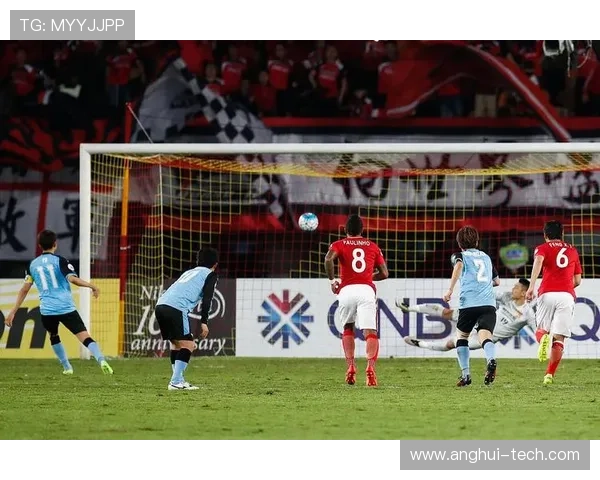 足球明星的射门距离究竟有多远揭秘他们的惊人力量与技巧 足球明星的射门距离究竟有多远揭秘他们的惊人力量与技巧