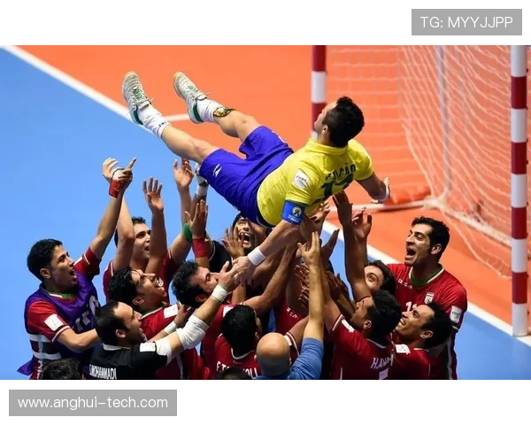 上海足球队荣登足球节奏排行榜第三名引发热议